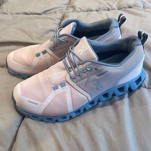 Pink & grey on cloud shoes